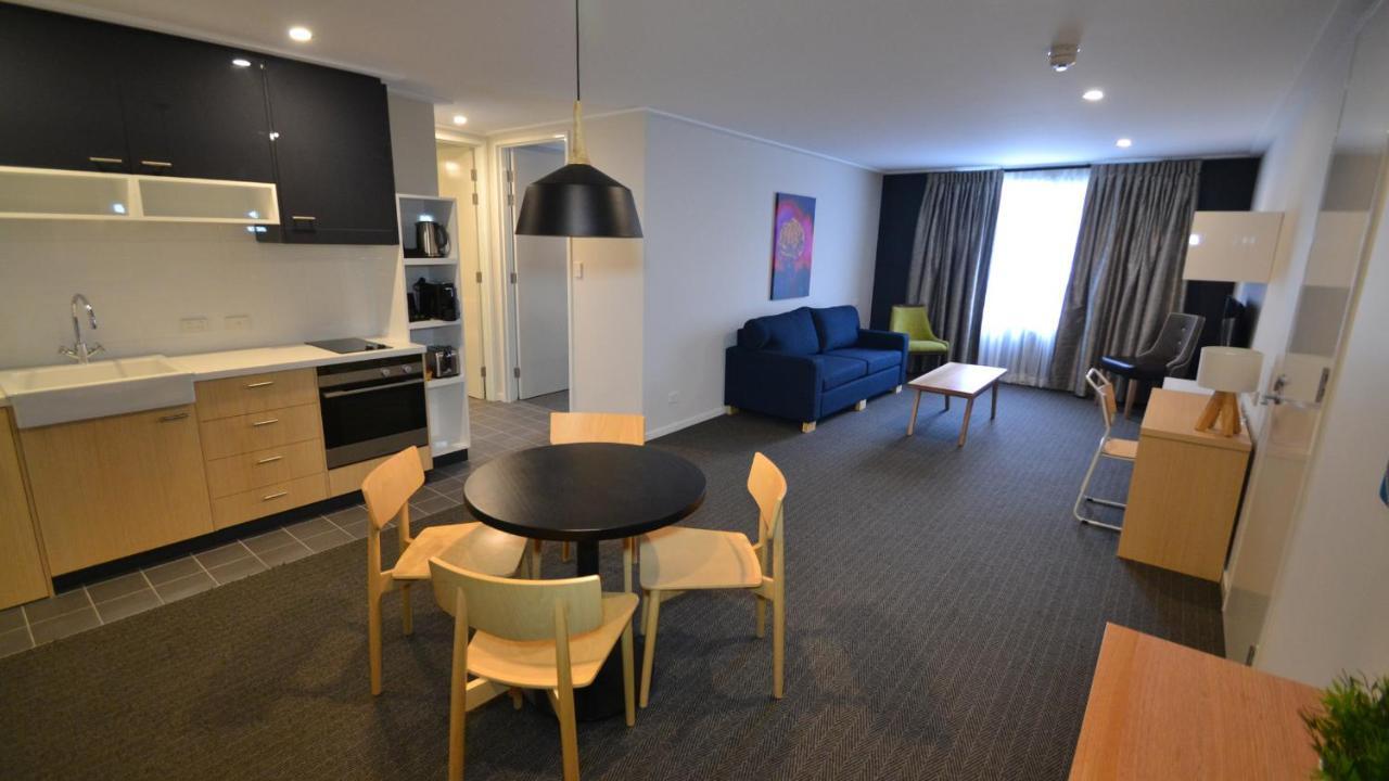 The Astor Suites Goulburn Zewnętrze zdjęcie